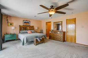 292 Pam Dr, Chico, TX 76431 - Photo 13