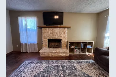 405 Roan Lane, Red Oak, TX 75154 - Photo 3