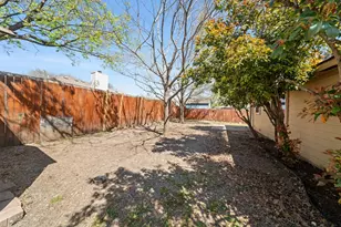 405 Roan Ln, Red Oak, TX 75154 - Photo 21