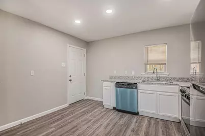 406 Dawson Circle, Grand Prairie, TX 75051 - Photo 13