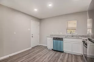 406 Dawson Cir, Grand Prairie, TX 75051 - Photo 13