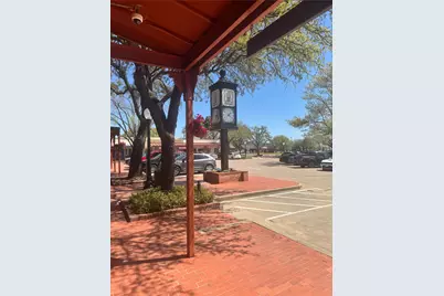 137 Historic Town Square, Lancaster, TX 75146 - Photo 5