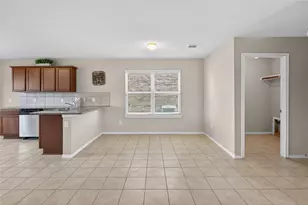 2256 Spring Hollow Dr, Lancaster, TX 75134 - Photo 7