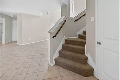 2256 Spring Hollow Dr, Lancaster, TX 75134 - Photo 3