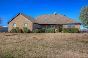 515 Hubbard Cir, Nevada, TX 75173 - Photo 1