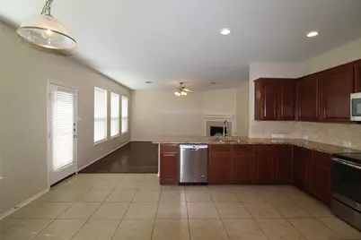 209 Clydesdale Street, Waxahachie, TX 75165 - Photo 11