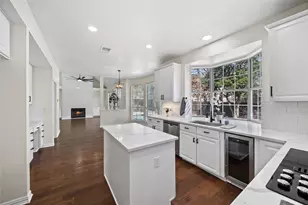 2504 Springhill Dr, Grapevine, TX 76051 - Photo 11