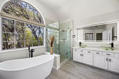 2504 Springhill Drive, Grapevine, TX 76051 - Photo 17