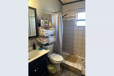 101 Seminole Street, Tye, TX 79563 - Photo 5