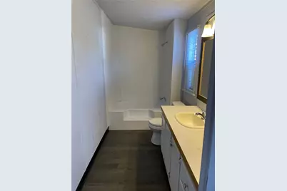 101 Seminole Street, Tye, TX 79563 - Photo 35