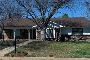 520 Baker Dr, Hurst, TX 76054 - Photo 1