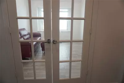 2046 Hollowcreek Trail, Lewisville, TX 75010 - Photo 25