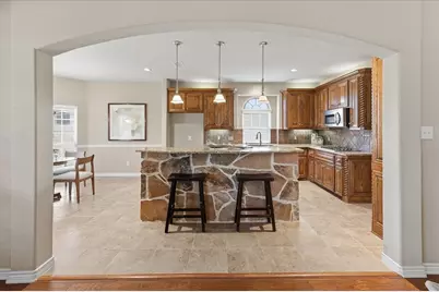 5617 Sleepy Creek Lane, Fort Worth, TX 76179 - Photo 9