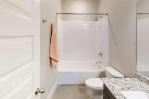 2430 S 2nd St, Waco, TX 76706 - Photo 9