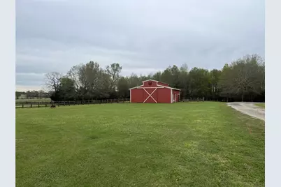 542 Cr 4716, Troup, TX 75789 - Photo 25