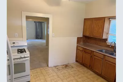 810 W Lamar Street, McKinney, TX 75069 - Photo 3