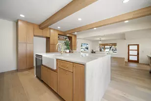 2619 Peninsula Dr, Grapevine, TX 76051 - Photo 15