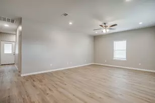 133 Winners Cir, Weatherford, TX 76087 - Photo 3