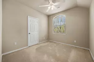 8492 Liverpool Ln, Frisco, TX 75036 - Photo 13