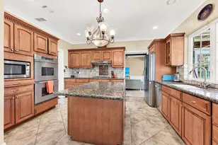 1817 Edgewater Dr, Plano, TX 75075 - Photo 7