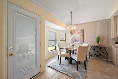 2207 Hunter View Court, Arlington, TX 76013 - Photo 7