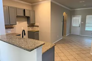 608 Pawnee St, Aubrey, TX 76227 - Photo 7