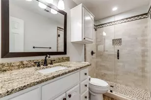 1421 Santa Fe Trail, Carrollton, TX 75007 - Photo 19