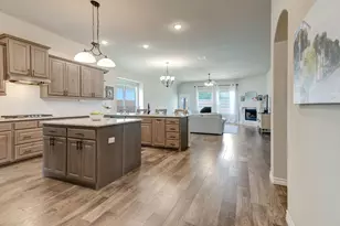 324 Sugar Creek Ln, Saginaw, TX 76131 - Photo 7