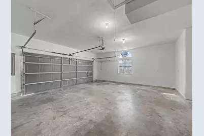 524 Estate Drive, Grand Prairie, TX 75052 - Photo 13