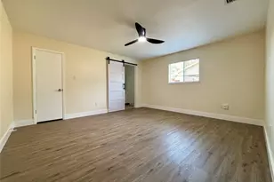 1153 Tracy Ln, Lancaster, TX 75134 - Photo 3