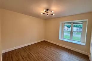 1153 Tracy Ln, Lancaster, TX 75134 - Photo 5