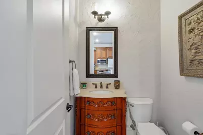 4041 Winsor Drive, Farmers Branch, TX 75244 - Photo 15