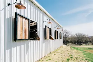 4067 Co Rd 414, St Jo, TX 76265 - Photo 17