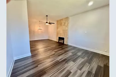 1910 N Carroll Avenue, Dallas, TX 75204 - Photo 3
