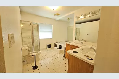 8736 Johns Road, Alvarado, TX 76009 - Photo 11