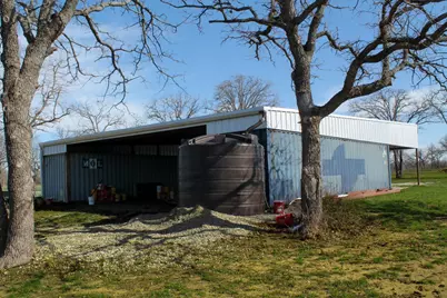 1070 Paradise Oak, Graford, TX 76449 - Photo 11