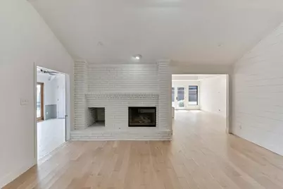 204 Willowcrest Drive, Garland, TX 75040 - Photo 7