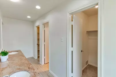 204 Willowcrest Drive, Garland, TX 75040 - Photo 23