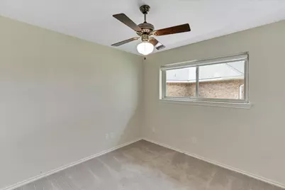 204 Willowcrest Drive, Garland, TX 75040 - Photo 25