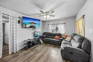 2248 Cooper St, Dallas, TX 75215 - Photo 3