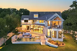 6833 Red Bud Dr, Flower Mound, TX 75022 - Photo 5