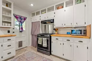 2216 Hermanson Dr, Waco, TX 76710 - Photo 13