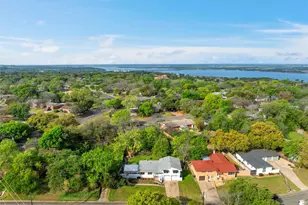 2216 Hermanson Dr, Waco, TX 76710 - Photo 35