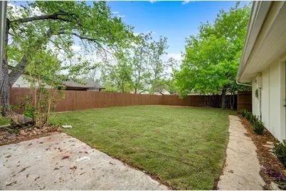 1934 Vista Oaks Drive, Carrollton, TX 75007 - Photo 21
