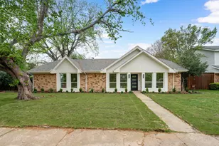 1934 Vista Oaks Dr, Carrollton, TX 75007 - Photo 1