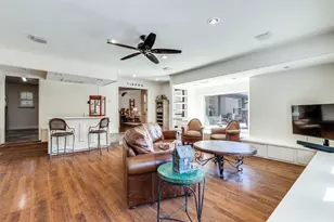 4558 Shady Hill Dr, Dallas, TX 75229 - Photo 7