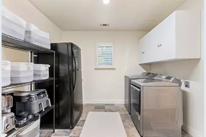 4558 Shady Hill Drive, Dallas, TX 75229 - Photo 21