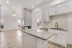 322 E Hillcroft Dr, Duncanville, TX 75137 - Photo 9