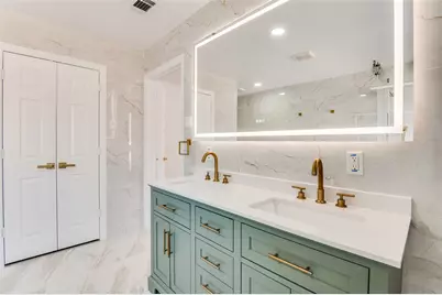 322 E Hillcroft Drive, Duncanville, TX 75137 - Photo 17