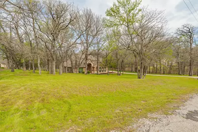 137 N Natural Spring Lane, Azle, TX 76020 - Photo 5